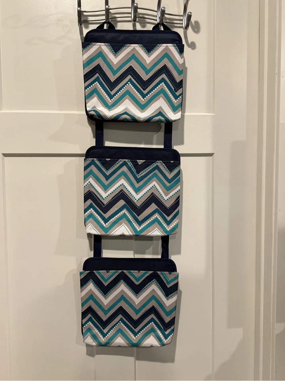 thirty-one Chevron Hanging Wall Organizer in Teal Navy Gray White